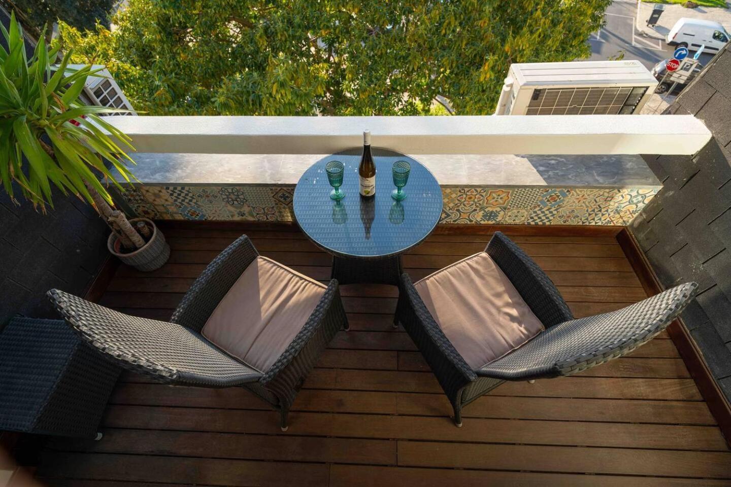 Sea View W Balcony 2 Mins Walk To Beach & Casino Estoril Exterior photo