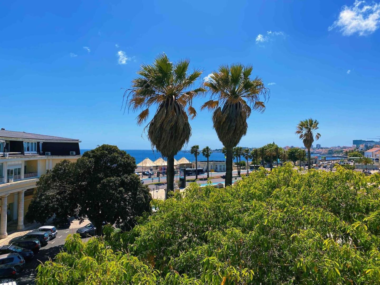 Sea View W Balcony 2 Mins Walk To Beach & Casino Estoril Exterior photo